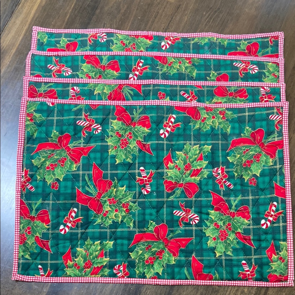 Placemats Red and Green Holiday Decor with Poinsettias